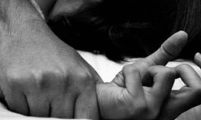 Λάρισα: 12 χρόνια στη φυλακή για τον στρατιωτικό που βίαζε την κόρη του